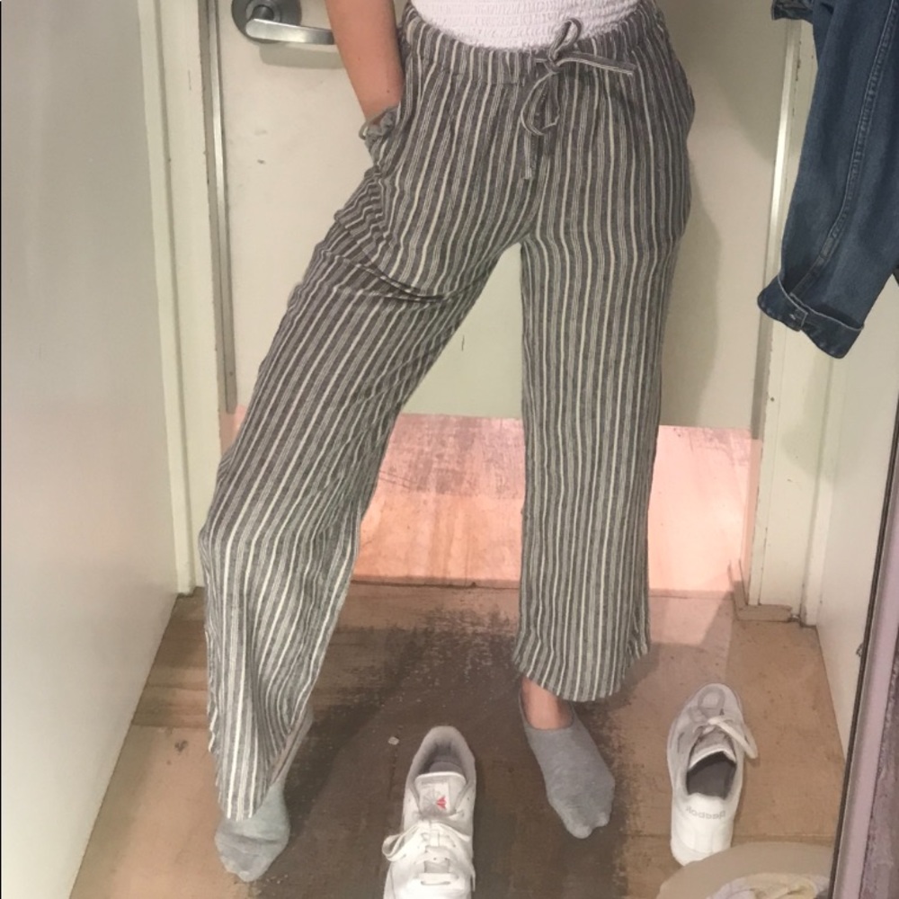 URBAN OUTFITTERS PANTS